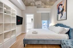 Modern Studio in the Old Port of MTL - 1E