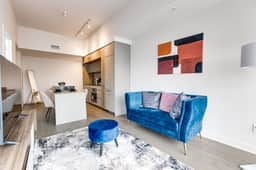 Gorgeous High-Rise In the Heart of Montreal - 24L