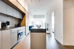 Gorgeous High-Rise In the Heart of Montreal - 24L