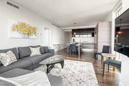 Luxury 2BR Condo w/Stunning View in the City