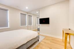 Luxury Penthouse w/Rooftop Patio & Parking - 8