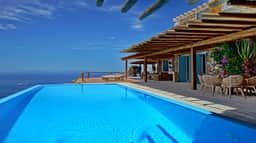 M11 - Seaview Villa - Luxury Villa with pools & views!