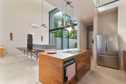 M11 Casa Leto - Luxury Villa in Gated Community
