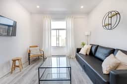 M11 | Le Mile End: 1BR + sofa bed - 2D