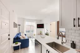M11 | Le Mile End: 2BR + sofa bed - 3E