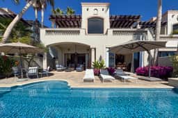 M11 | Luxury 4-bedroom Villa in Los Cabos*