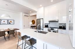 M11 | Luxury Suites: 1BR - B1