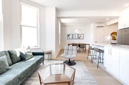 M11 | Luxury Suites: 1BR - B1