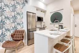 M11 | Mount-Royal Suites: 1BR + sofa bed - 26