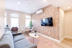 M11 | Mount-Royal Suites: 2BR + sofa bed - 23