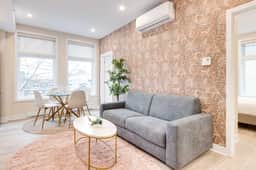 M11 | Mount-Royal Suites: 2BR + sofa bed - 35