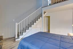 Premium Loft