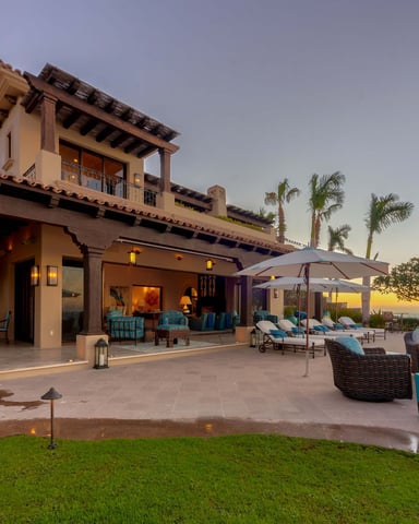 Villas & Penthouses
