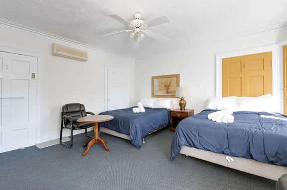 Classic Double Room