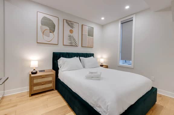 Clean & Spacious 1BDR with patio and parking - 2