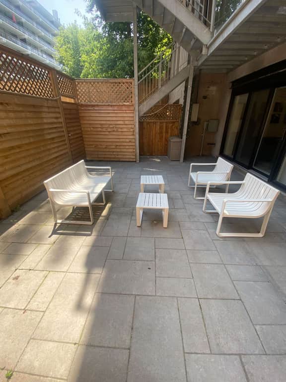 Clean & Spacious 1BDR with patio and parking - 2
