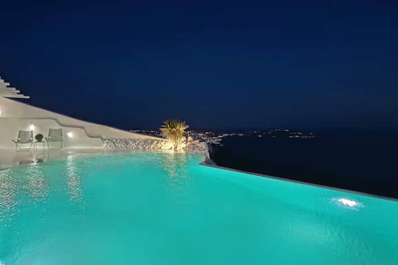 M11  - Mykos Villa - Luxury Oasis in Kastro
