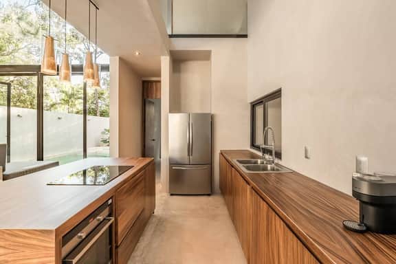M11 Casa Leto - Luxury Villa in Gated Community