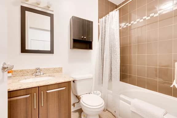 M11 | Boulevard Suites: 2BR - 2B