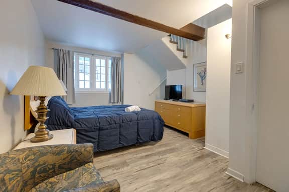 M11 | Le Cavalier du Moulin: 1 bed + sofa bed - 1C