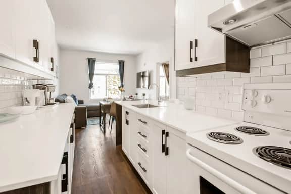 M11 | Le Mile End: 1BR + Sofa Bed - 3A