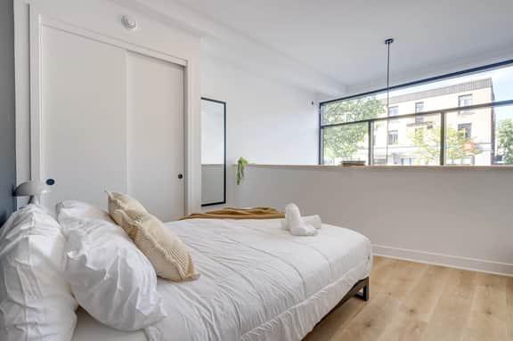 M11 | Le Mile End: 2BR + sofa bed - Loft 1D