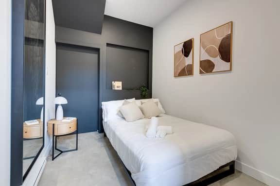 M11 | Le Mile End: 2BR + sofa bed - Loft 1D