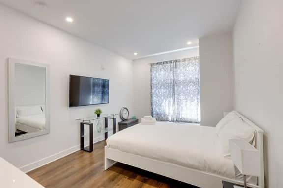 M11 | Le Mile End: Studio - 3B