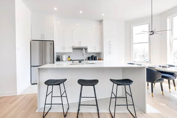 M11 | Luxury Suites: 1BR - A
