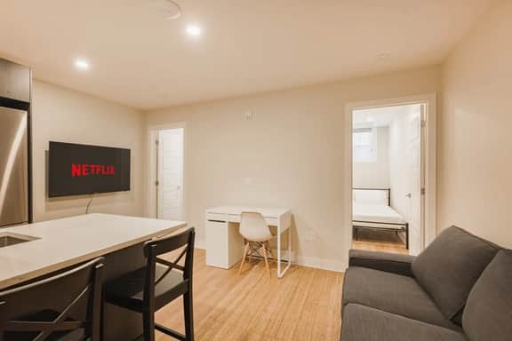 Renovated Comfy 3BDR in Downtown Montreal