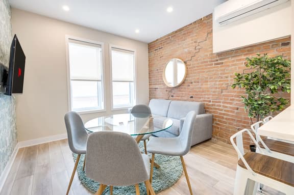 3 Bedroom w/Sofa Bed | Mont Royal Suites