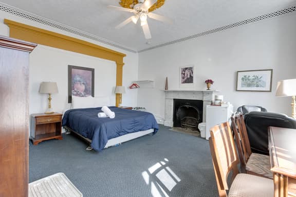 Comfort Room