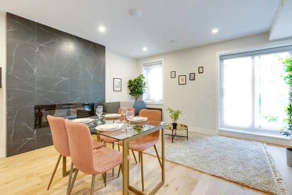 Luxury 1BR w/ SofaBed + AC in Prime Location - 3