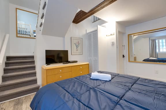 M11 | Le Cavalier du Moulin: 1 bed + sofa bed - 1C