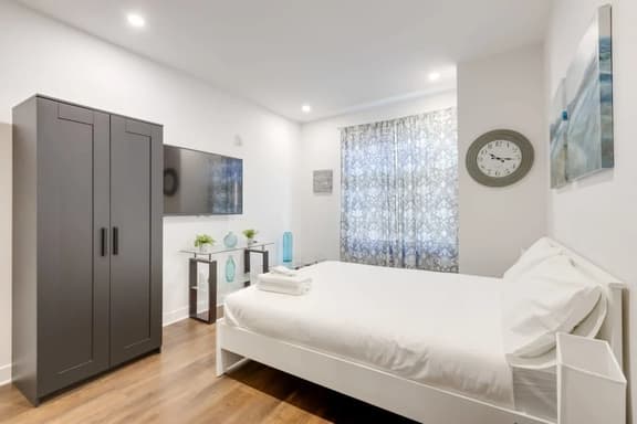 M11 | Le Mile End: Studio - 2B