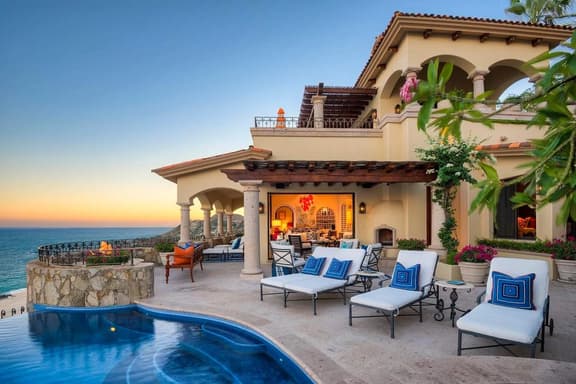 M11 | Lux 4-bedroom Villa Located in Los Cabos!