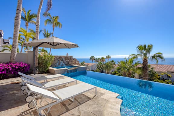 M11 | Luxury 4-bedroom Villa in Los Cabos*
