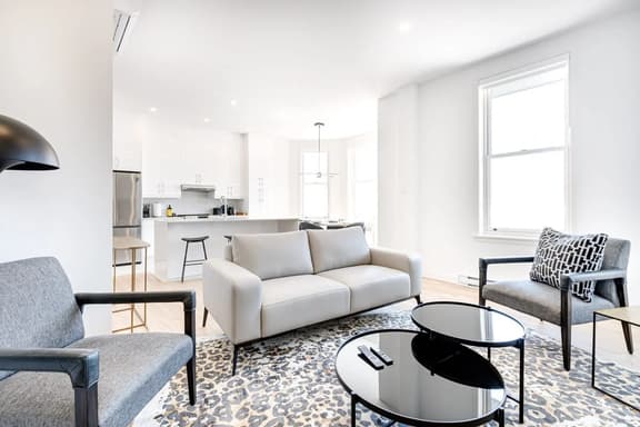 M11 | Luxury Suites: 1BR - A