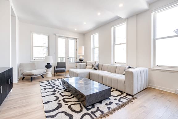 M11 | Luxury Suites: 2BR - B