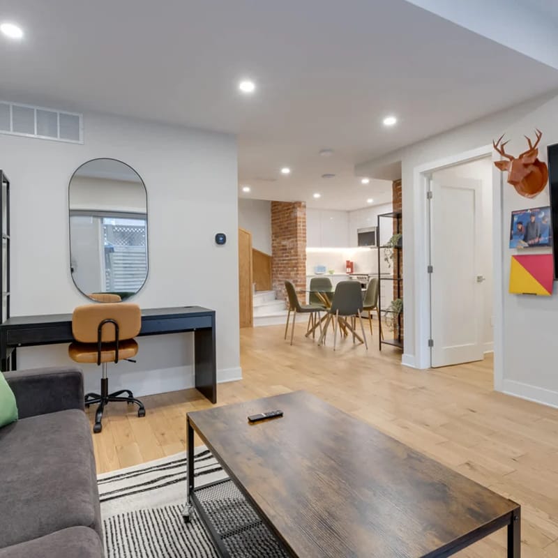 Clean & Spacious 1BDR with patio and parking - 2