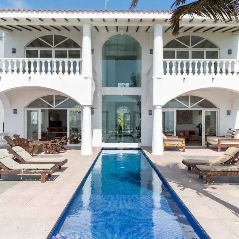 M11 | Luxury Ocean Front Villa in Akumal